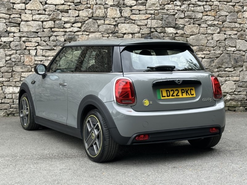 2022 (22) MINI HATCHBACK Cooper S Level 1  5650208