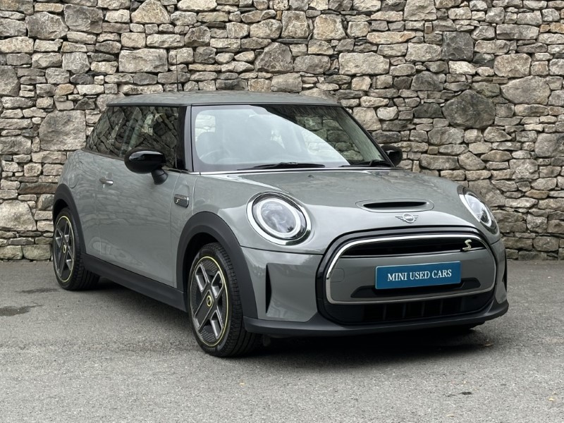 2022 (22) MINI HATCHBACK Cooper S Level 1 