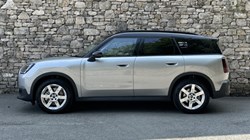 2024 (74) MINI COUNTRYMAN 2.0 S Classic ALL4 5dr Auto 5635521