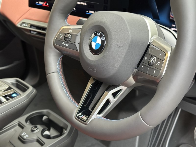 2026 (26) BMW iX M70 xDrive 5dr Auto 5607978