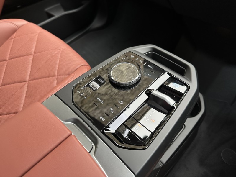 2026 (26) BMW iX M70 xDrive 5dr Auto 5607964