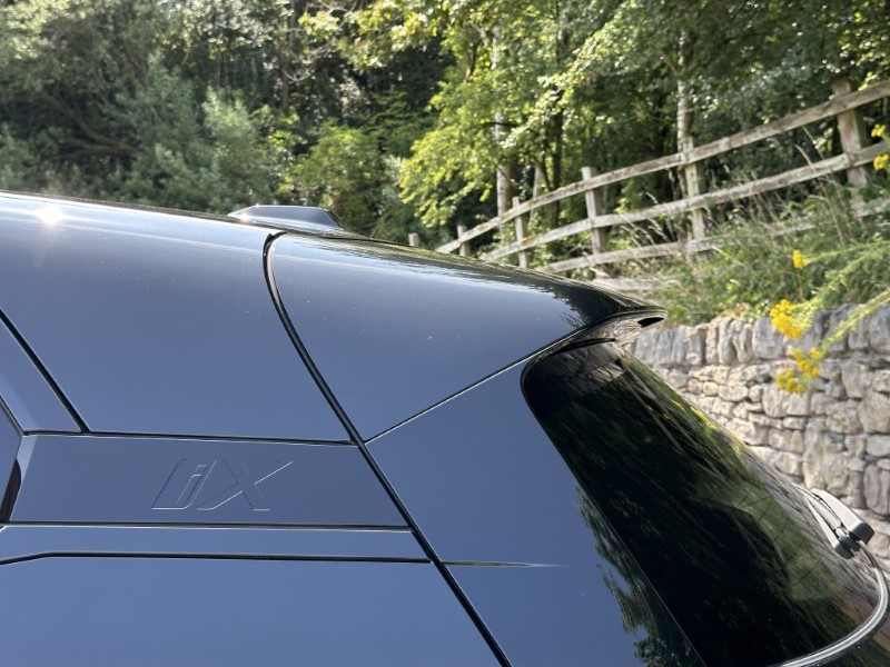 2023 (23) BMW iX xDrive40 M Sport  5635813
