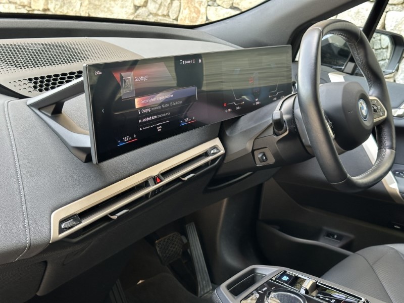 2023 (23) BMW iX xDrive40 M Sport  5635788