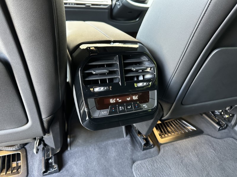 2023 (23) BMW iX xDrive40 M Sport  5635804