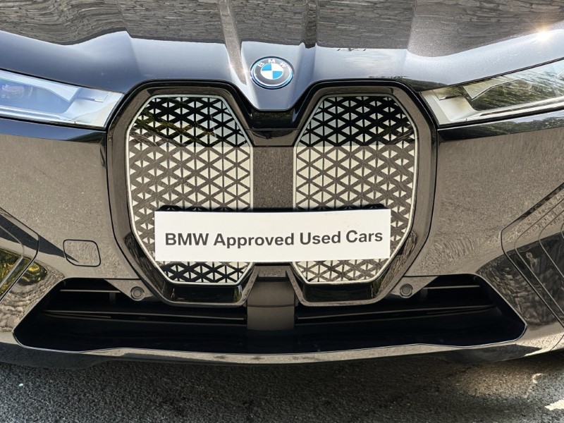 2023 (23) BMW iX xDrive40 M Sport  5635820