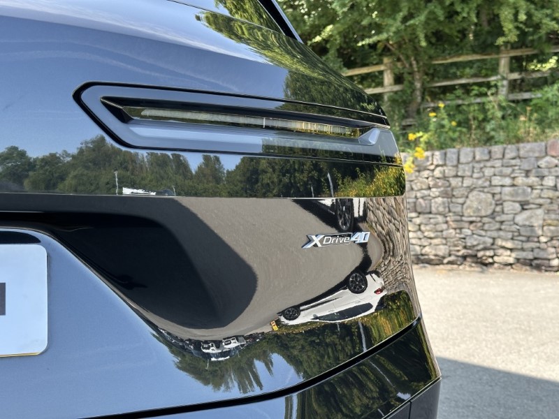 2023 (23) BMW iX xDrive40 M Sport  5635763