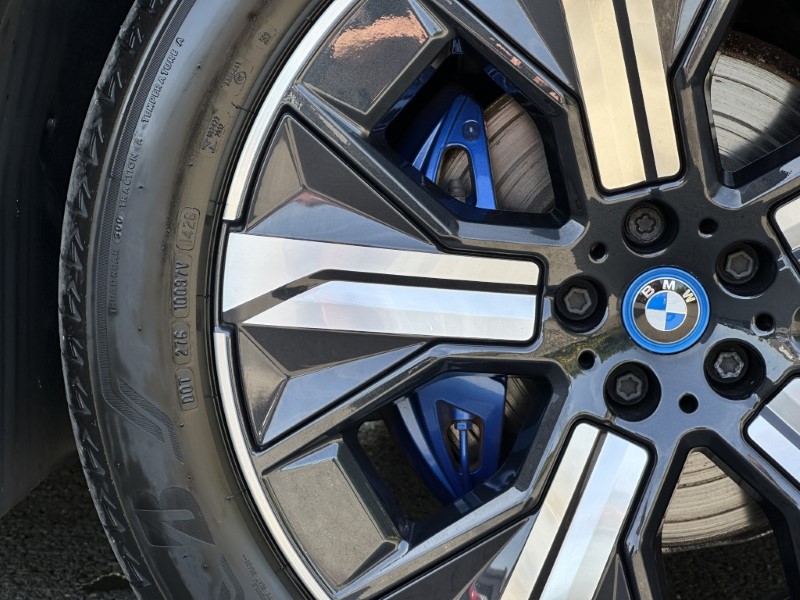 2023 (23) BMW iX xDrive40 M Sport  5635825