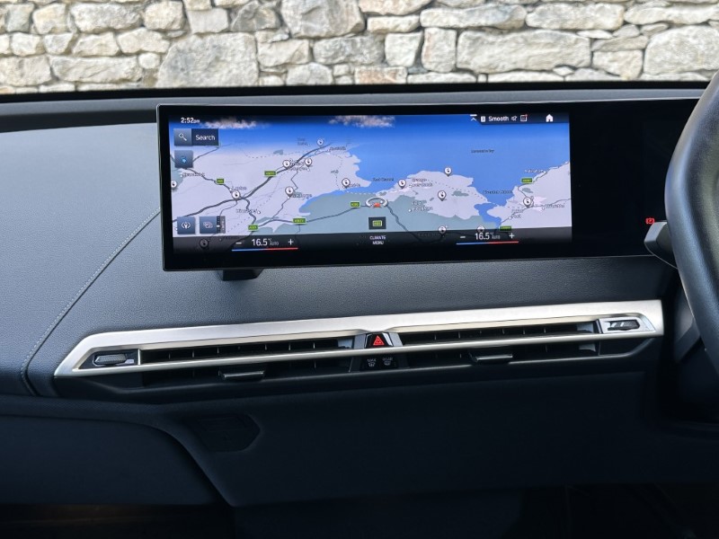2023 (23) BMW iX xDrive40 M Sport  5635807
