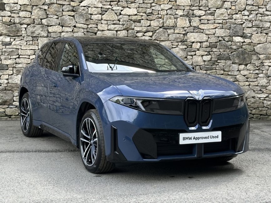 2026 (26) BMW iX3 xDrive50 M Sport Pro