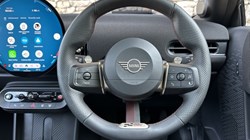 2025 (75) MINI COOPER 2.0 S Sport 3dr Auto 5625302