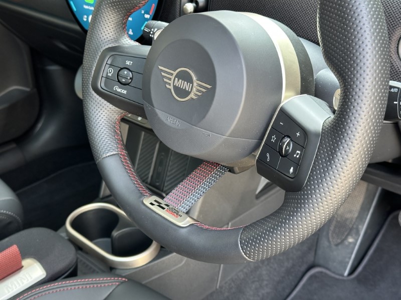 2025 (75) MINI COOPER 2.0 S Sport 3dr Auto 5625261