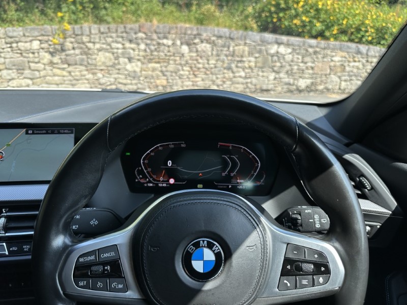 2022 (22) BMW 1 SERIES 118i M Sport 5dr  5636888
