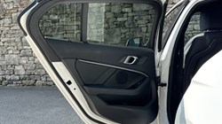 2022 (22) BMW 1 SERIES 118i M Sport 5dr 5636875