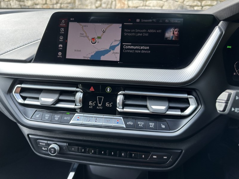 2022 (22) BMW 1 SERIES 118i M Sport 5dr  5636871