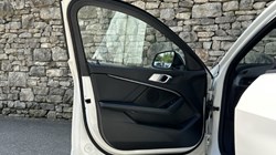2022 (22) BMW 1 SERIES 118i M Sport 5dr 5636874