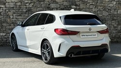 2022 (22) BMW 1 SERIES 118i M Sport 5dr 5636873