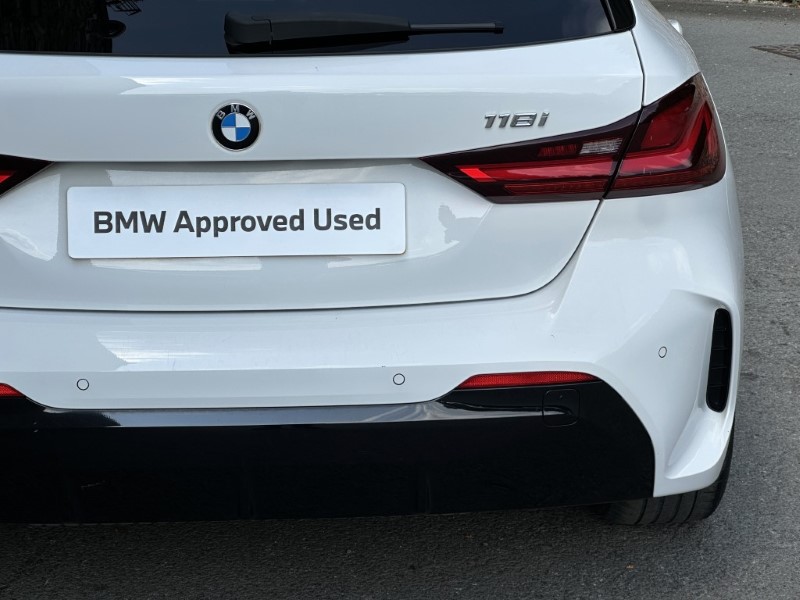 2022 (22) BMW 1 SERIES 118i M Sport 5dr  5636835