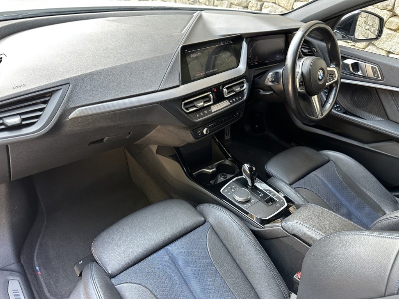 2022 (22) BMW 1 SERIES 118i M Sport 5dr  5636858