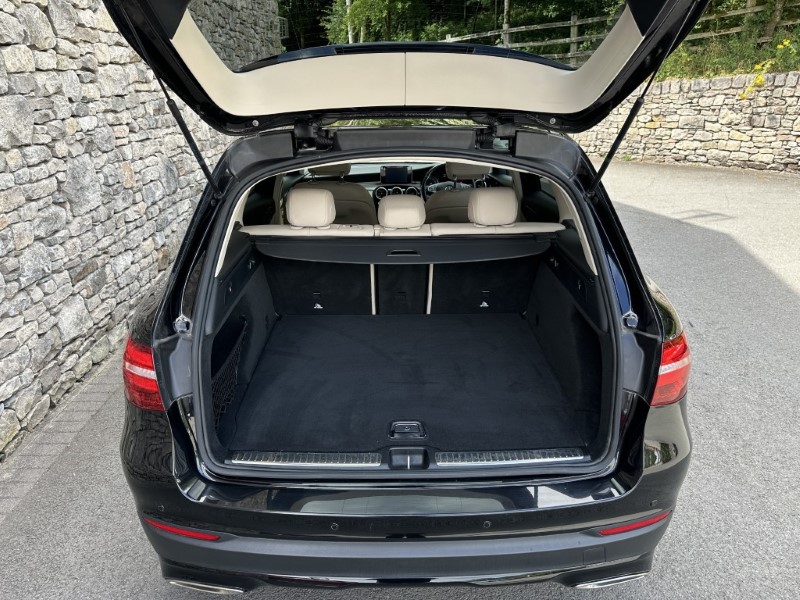 2019 (19) MERCEDES-BENZ GLC 250 4Matic Urban Edition 5dr 9G-Tronic 5652427