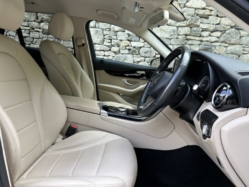 2019 (19) MERCEDES-BENZ GLC 250 4Matic Urban Edition 5dr 9G-Tronic 5652430