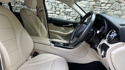 2019 (19) MERCEDES-BENZ GLC 250 4Matic Urban Edition 5dr 9G-Tronic 5652430