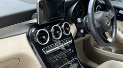 2019 (19) MERCEDES-BENZ GLC 250 4Matic Urban Edition 5dr 9G-Tronic 5652455