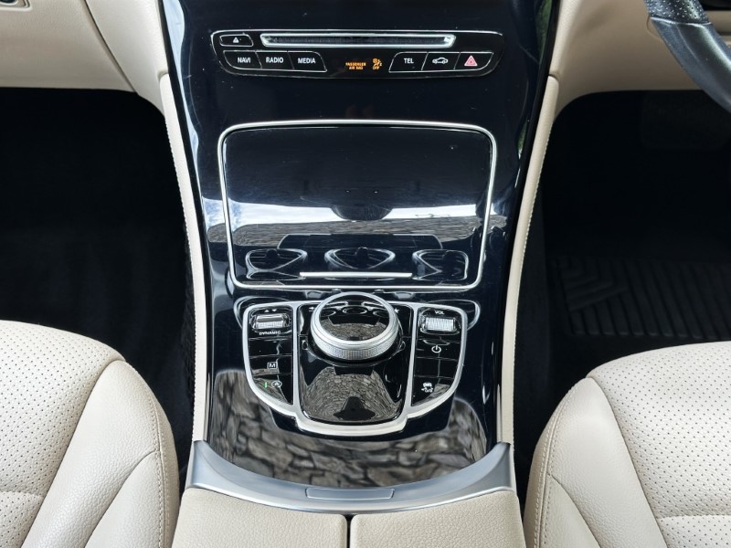 2019 (19) MERCEDES-BENZ GLC 250 4Matic Urban Edition 5dr 9G-Tronic 5652472