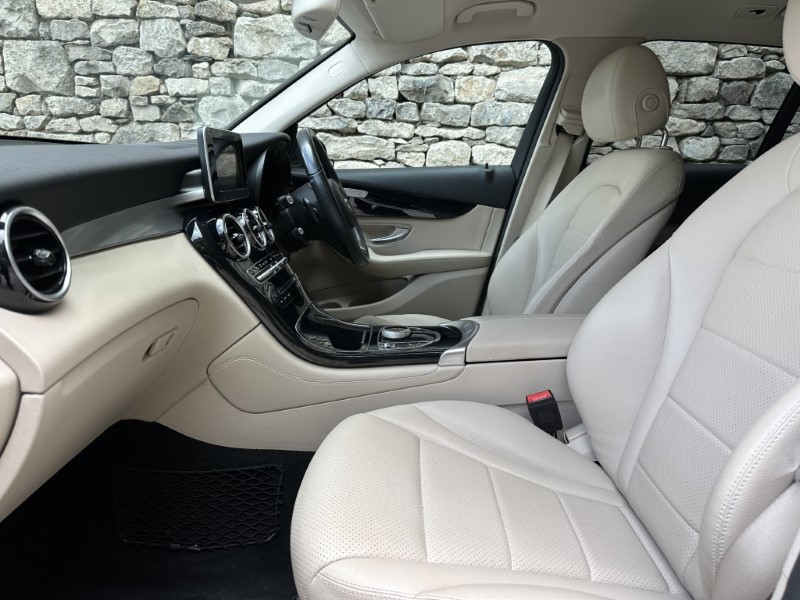 2019 (19) MERCEDES-BENZ GLC 250 4Matic Urban Edition 5dr 9G-Tronic 5652453