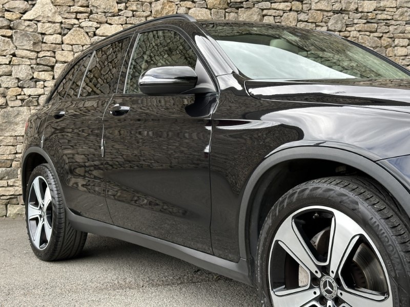 2019 (19) MERCEDES-BENZ GLC 250 4Matic Urban Edition 5dr 9G-Tronic 5652491