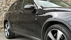 2019 (19) MERCEDES-BENZ GLC 250 4Matic Urban Edition 5dr 9G-Tronic 5652491