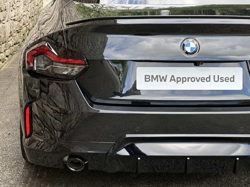2026 (26) BMW 2 SERIES 220i M Sport 2dr Coupe  5631200