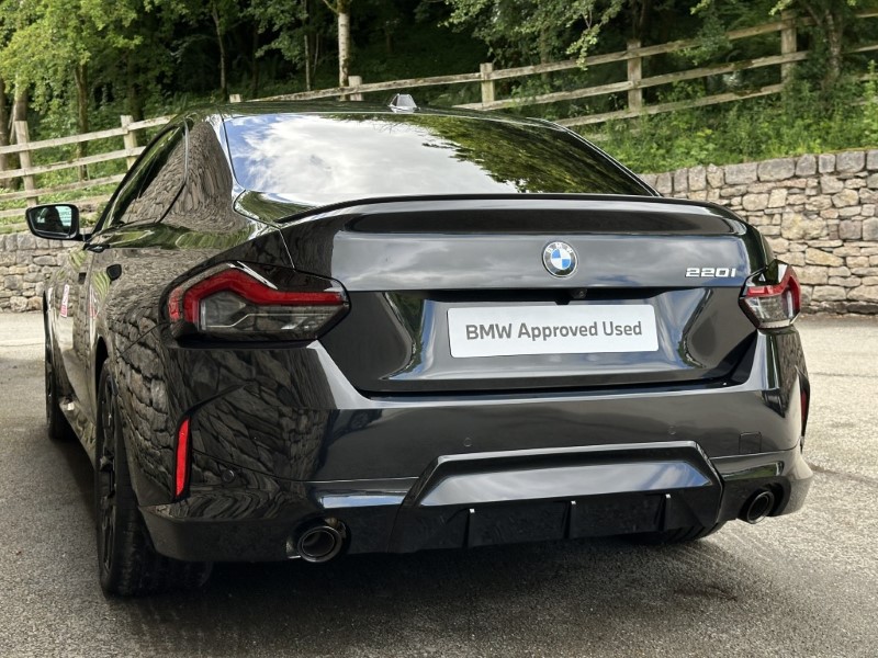 2026 (26) BMW 2 SERIES 220i M Sport 2dr Coupe  5631199