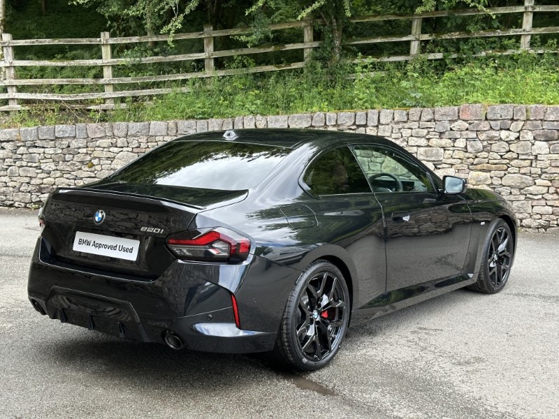 2026 (26) BMW 2 SERIES 220i M Sport 2dr Coupe  5631193