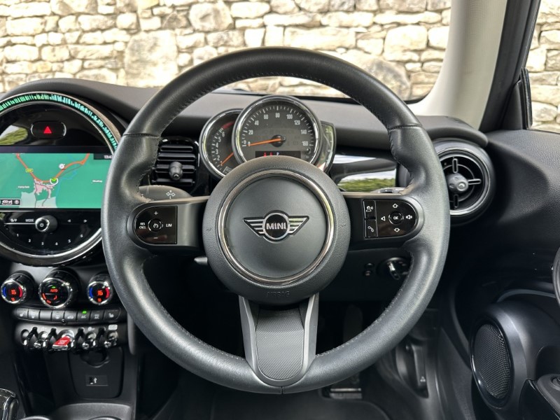 2022 (22) MINI HATCHBACK 2.0 Cooper S Classic 3dr 5672863