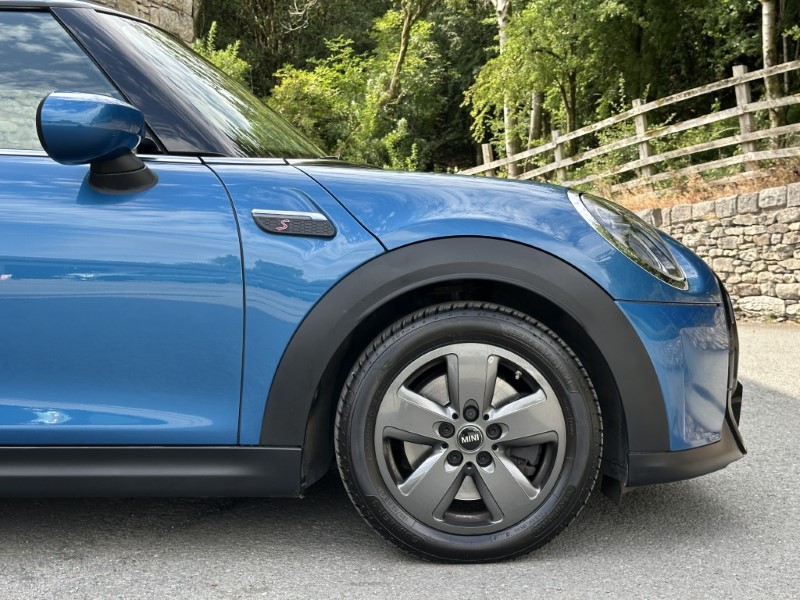 2022 (22) MINI HATCHBACK 2.0 Cooper S Classic 3dr 5672878