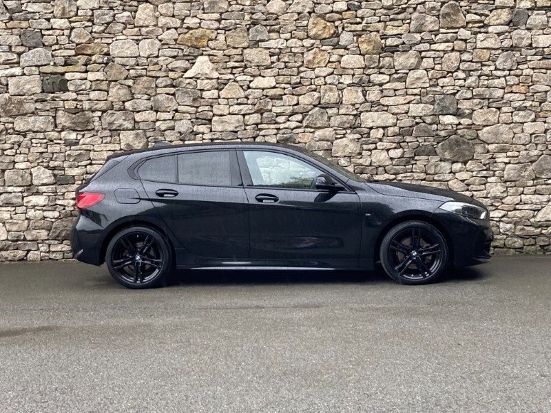 2020 (20) BMW 1 SERIES 118i M Sport 5dr  5627555
