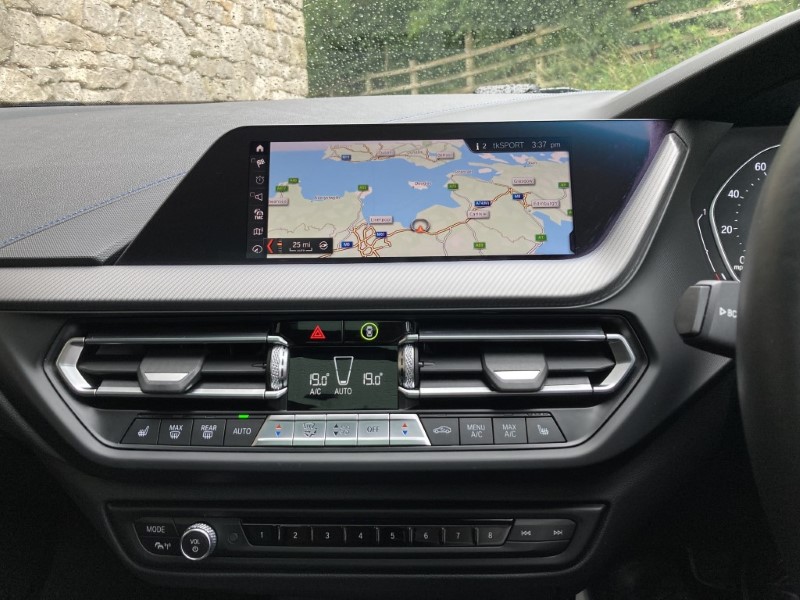2020 (20) BMW 1 SERIES 118i M Sport 5dr  5627533