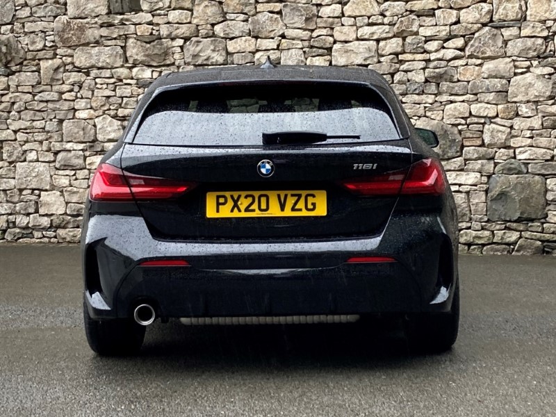 2020 (20) BMW 1 SERIES 118i M Sport 5dr  5627582