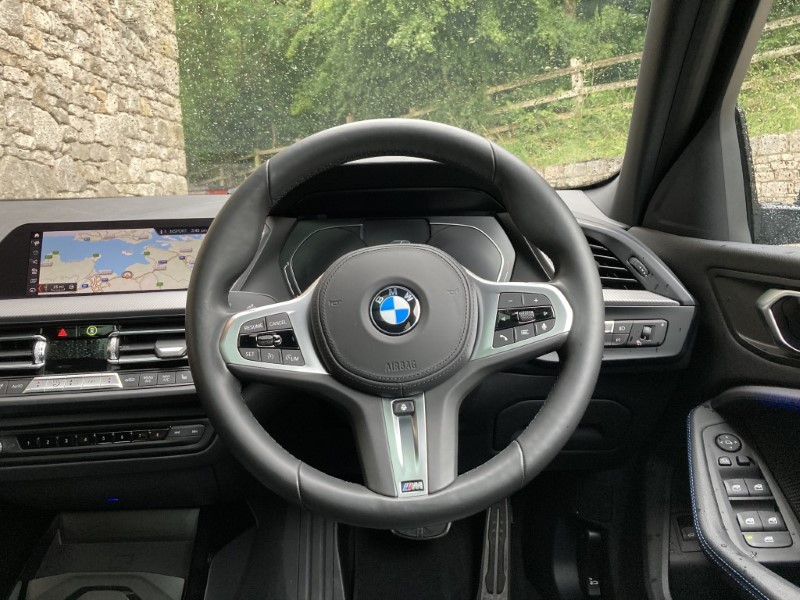 2020 (20) BMW 1 SERIES 118i M Sport 5dr  5627552