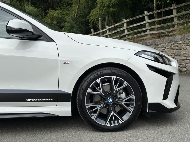 2025 (25) BMW 1 SERIES 120 M Sport 5dr  5641260