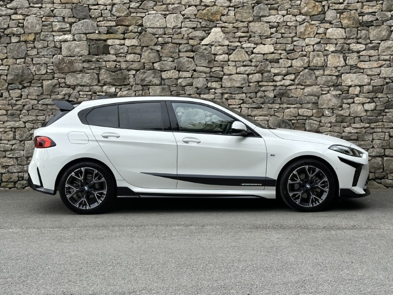 2025 (25) BMW 1 SERIES 120 M Sport 5dr  5641233