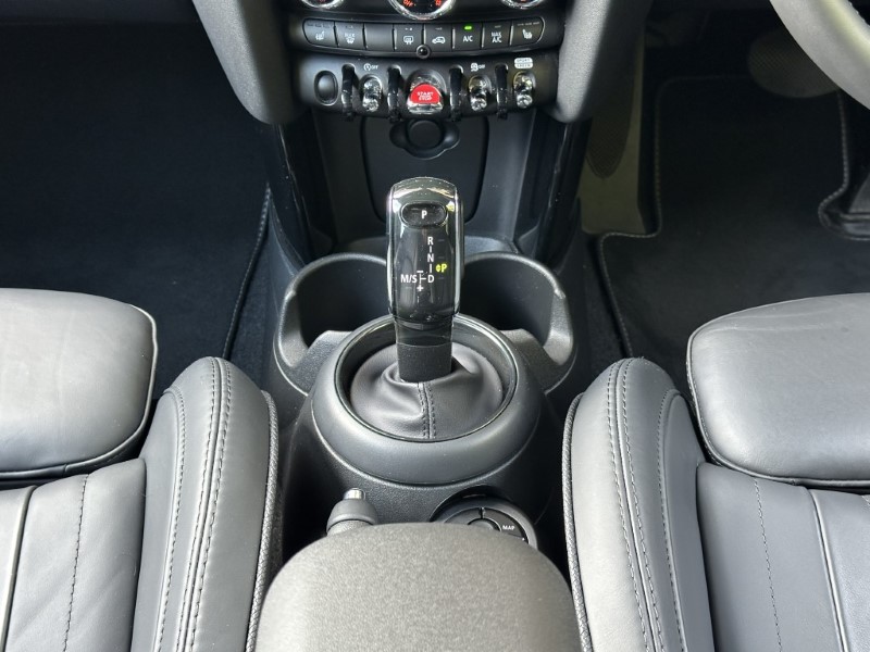 2022 (22) MINI HATCHBACK 1.5 Cooper Exclusive 5dr  5672233
