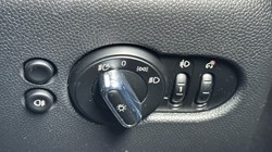 2022 (22) MINI HATCHBACK 1.5 Cooper Exclusive 5dr 5672209