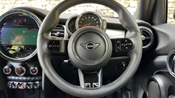 2022 (22) MINI HATCHBACK 1.5 Cooper Exclusive 5dr 5672231