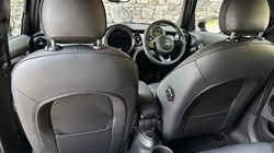 2022 (22) MINI HATCHBACK 1.5 Cooper Exclusive 5dr 5672230