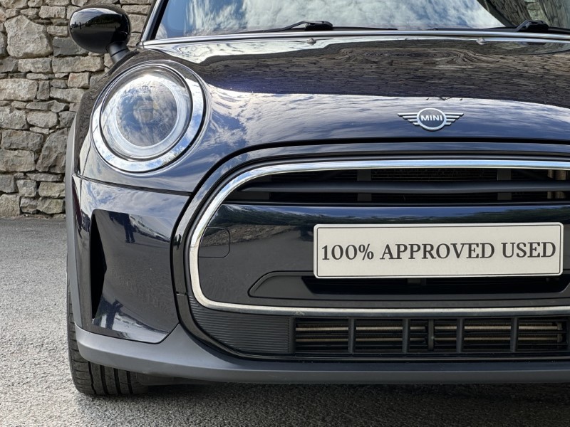 2022 (22) MINI HATCHBACK 1.5 Cooper Exclusive 5dr  5672250