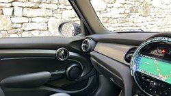 2022 (22) MINI HATCHBACK 1.5 Cooper Exclusive 5dr 5672204