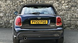 2022 (22) MINI HATCHBACK 1.5 Cooper Exclusive 5dr 5672225
