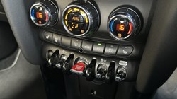 2022 (22) MINI HATCHBACK 1.5 Cooper Exclusive 5dr 5672202