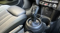 2022 (22) MINI HATCHBACK 1.5 Cooper Exclusive 5dr 5672207